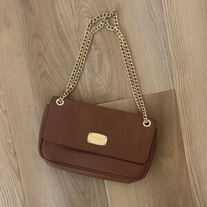 Michael Kors Tan Leather Shoulder Bag with Gold Chain